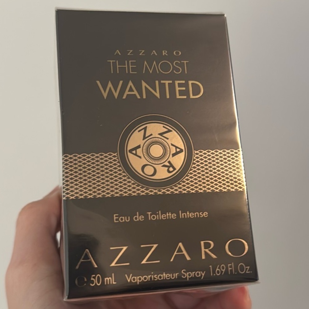 Azzaro The Most Wanted Eau de Toilette Intense - Black - Picture 5 of 5